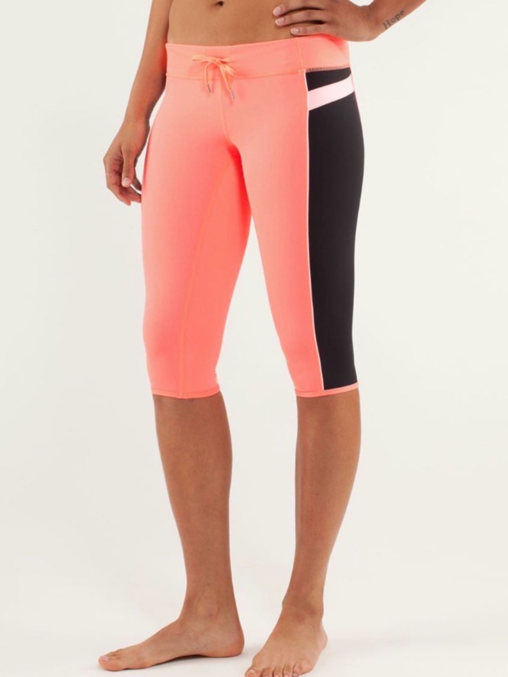 Lululemon Heat It Up Crop - Pop Orange & Black